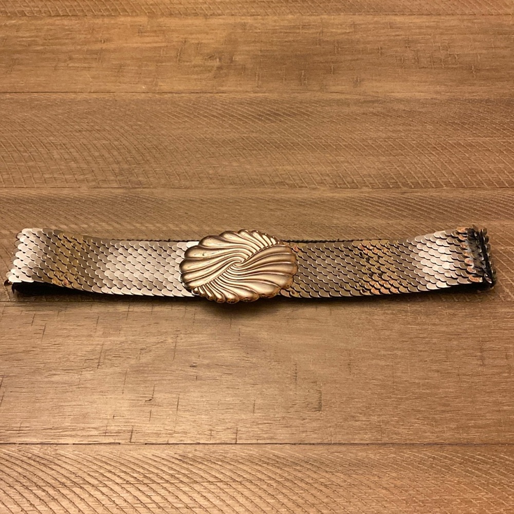 Vintage 1980s Silver Tone Metal Fish Scale Stretchy Expandable Belt
